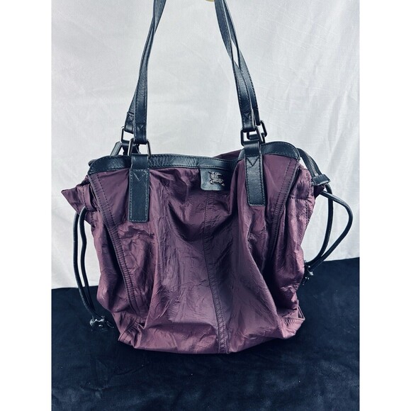 BURBERRY BUCKLEIGH NYLON PURPLE TOTE BAG* - Picture 1 of 16